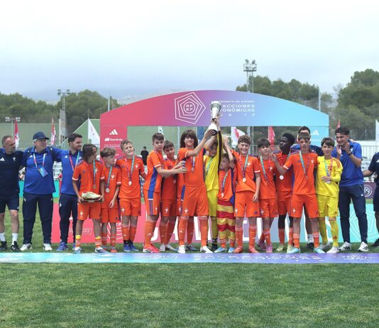 El destino deja a la Selecció Valencina sub12 con la plata