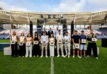 El Levante UD reconoce la trayectoria de 12 canteranos tras una década en el club